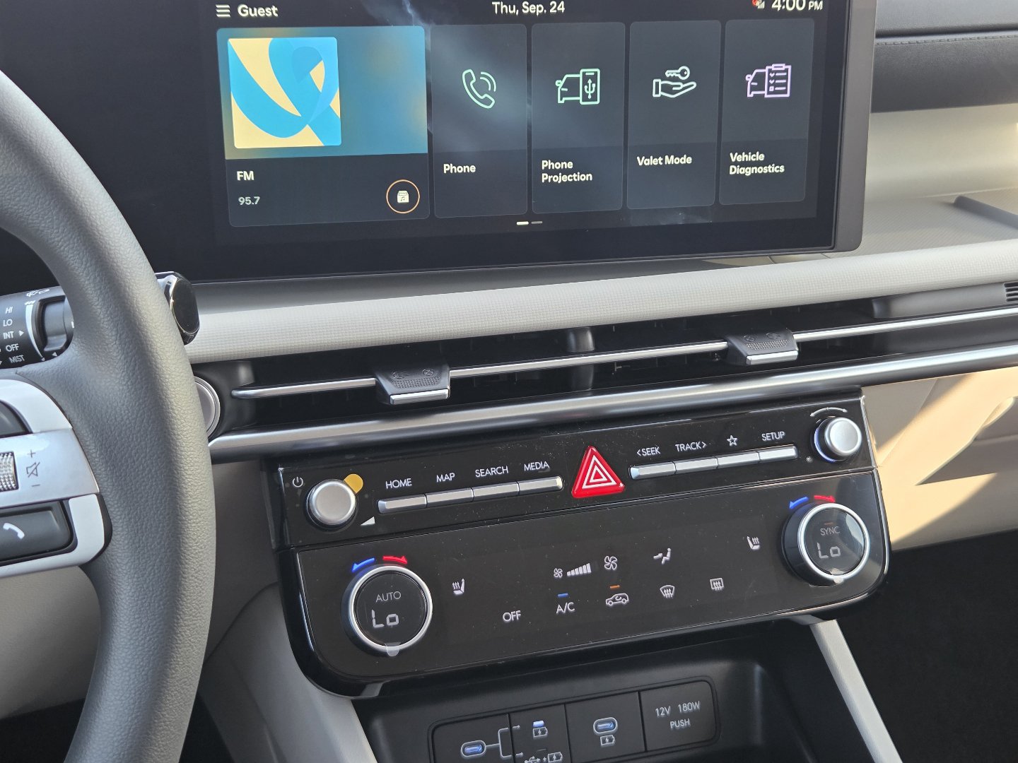New 2026 Hyundai Tucson SEL Plus AWD/4WD image 10