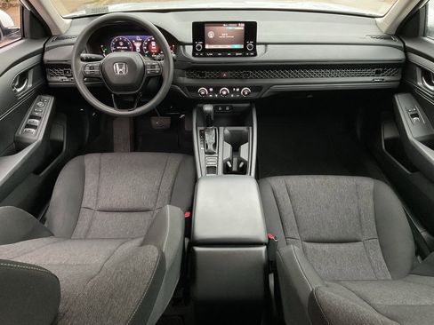 Used 2023 Honda Accord LX image 19