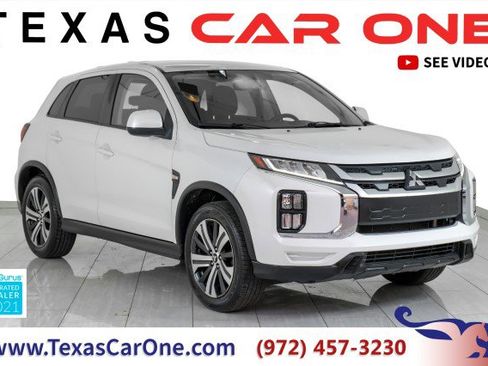 Used 2020 Mitsubishi Outlander Sport ES image 1