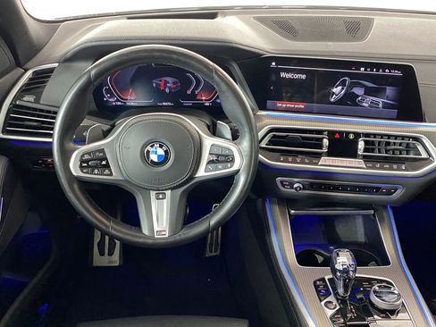 Used 2022 BMW X5 sDrive40i w/ M Sport Package image 12