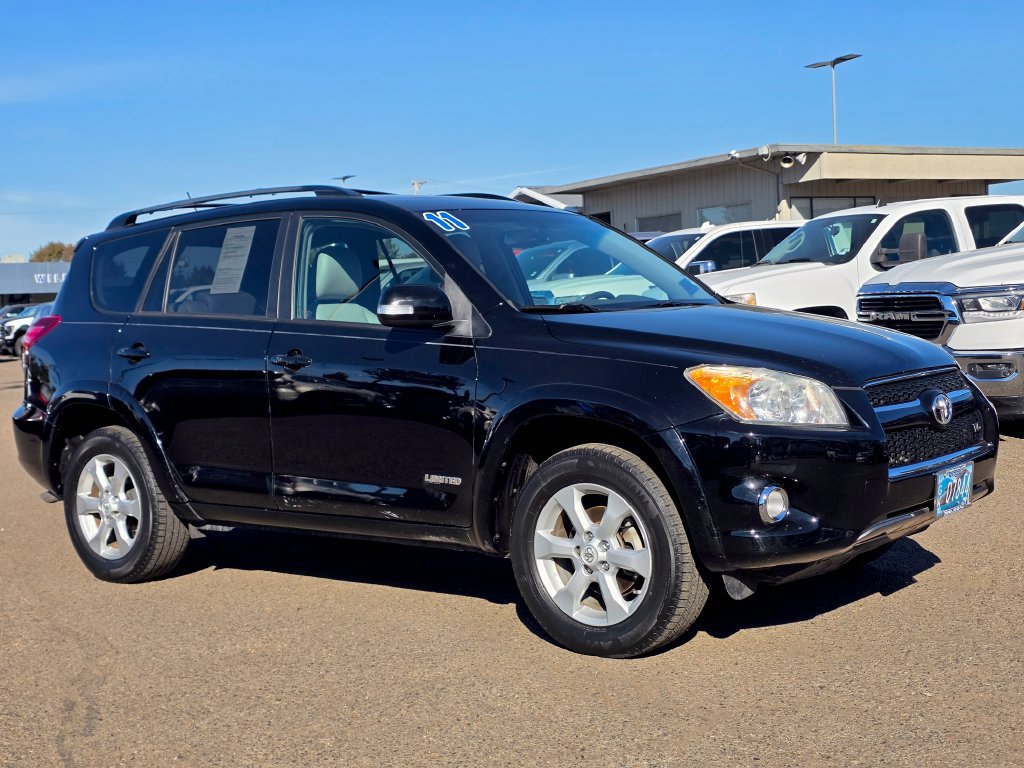 Used 2011 Toyota RAV4 Limited w/ Limited Extra Value Pkg AWD/4WD image 29