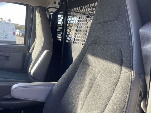 Used 2025 GMC Savana 2500 w/ Driver Convenience Package RWD image 13