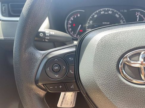 Used 2025 Toyota RAV4 XLE w/ Convenience Package FWD image 30