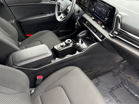 Certified 2023 Kia Sportage LX image 21