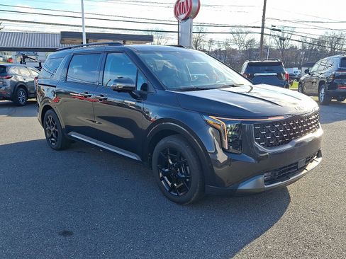 New 2026 Kia Carnival SX Prestige image 2