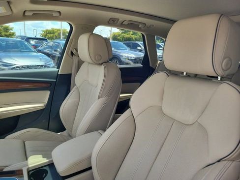 Used 2023 Audi Q5 2.0T Premium Plus w/ Premium Plus Package AWD/4WD image 15