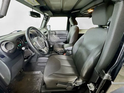 Used 2016 Jeep Wrangler Sport AWD/4WD image 14