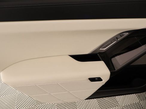 Used 2024 BMW 760i xDrive 760i xDrive image 18