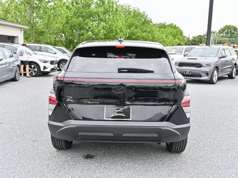 Used 2024 Hyundai Kona SE FWD image 9