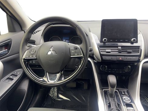 Used 2024 Mitsubishi Eclipse Cross SE image 53