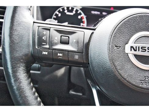 Used 2021 Nissan Rogue SL FWD image 13