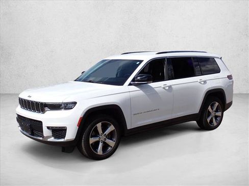 Used 2021 Jeep Grand Cherokee L Limited w/ Trailer Tow Group (B) AWD/4WD image 6