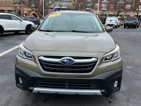 Used 2021 Subaru Outback Limited image 2