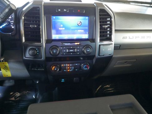 Used 2022 Ford F350 XLT w/ XLT Value Package image 15