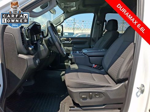 Used 2025 Chevrolet Silverado 2500 LT w/ Convenience Package AWD/4WD image 13