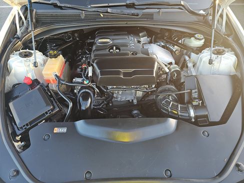 Used 2017 Cadillac CTS Luxury RWD image 8