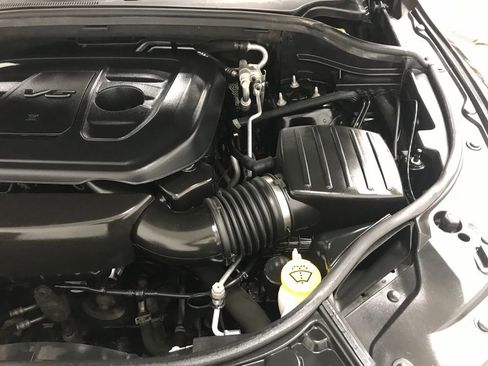 Used 2020 Dodge Durango SXT image 43