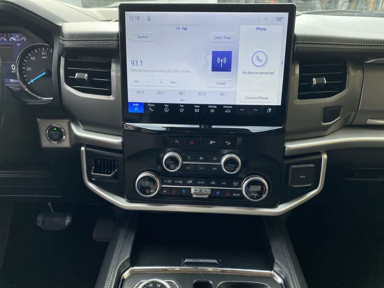 Used 2024 Ford Expedition XLT AWD/4WD image 23
