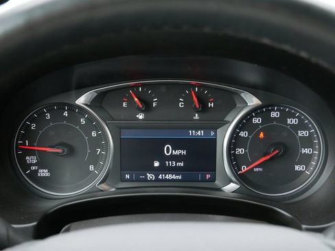 Used 2024 GMC Terrain SLT AWD/4WD image 20