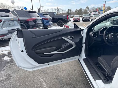 Used 2024 Chevrolet Camaro LT image 17