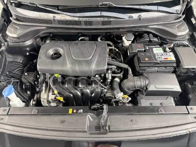 Used 2018 Hyundai Accent SE FWD image 37