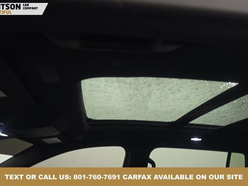 Used 2024 GMC Acadia Elevation image 2