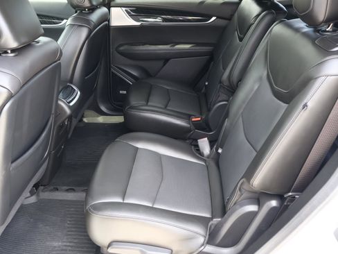 Used 2023 Cadillac XT6 Premium Luxury w/ LPO, Floor Liner Package FWD image 25