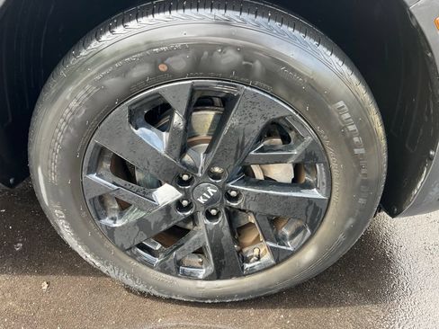 Used 2021 Kia Sorento S AWD/4WD image 11