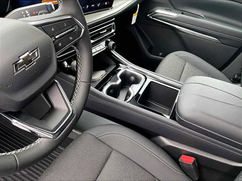 New 2026 Chevrolet Traverse LT w/ Midnight/Sport Edition image 14