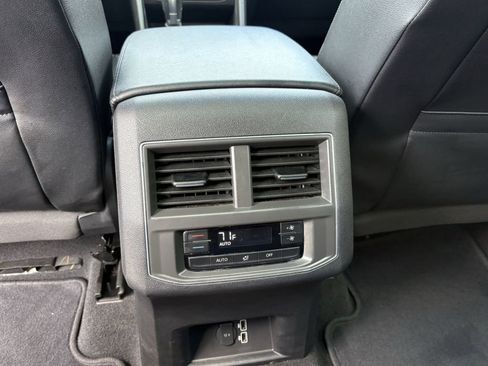 Used 2019 Volkswagen Atlas SE FWD image 26