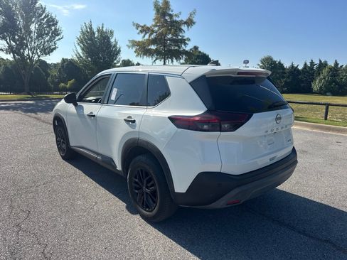 Used 2022 Nissan Rogue S AWD/4WD image 7