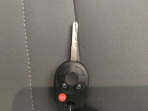 Used 2017 Ford Escape S FWD image 32