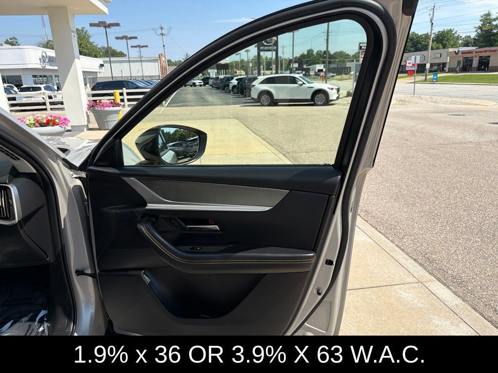 Certified 2025 MAZDA CX-90 3.3 Turbo w/ Premium Sport Pkg AWD/4WD image 17