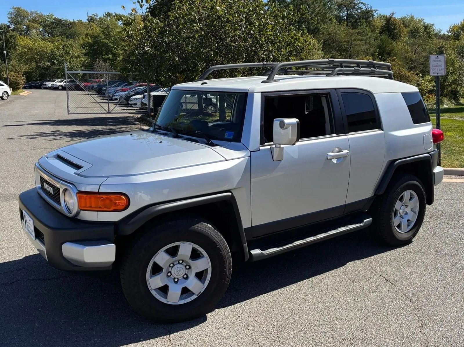 Used 2007 Toyota FJ Cruiser 4WD w/ Upgrade Pkg 2 image 4