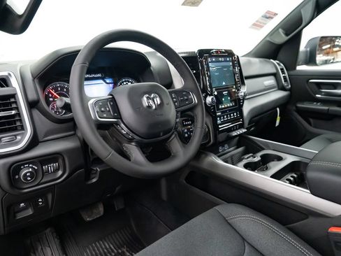 New 2026 RAM 1500 4x4 Crew Cab image 24