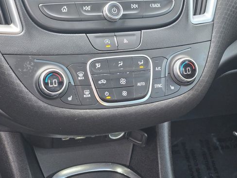 Used 2023 Chevrolet Malibu LT image 26