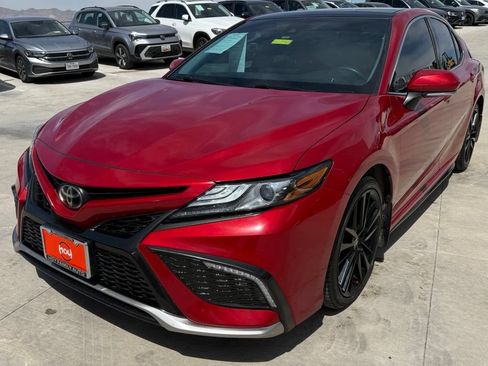 Used 2024 Toyota Camry XSE FWD image 3