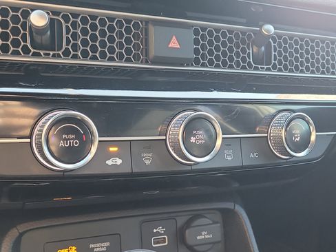 Used 2024 Honda Civic Sport image 21