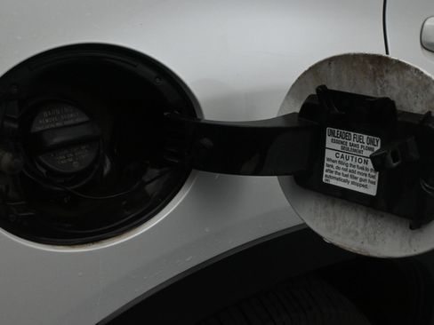 Used 2022 Subaru Forester Touring AWD/4WD image 11