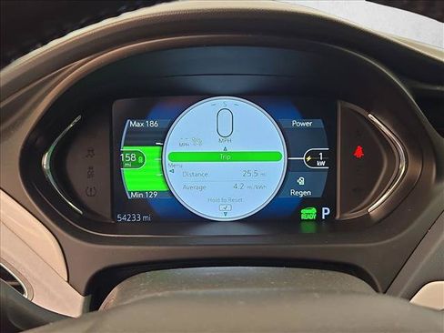 Used 2017 Chevrolet Bolt Premier w/ Driver Confidence II Package FWD image 10
