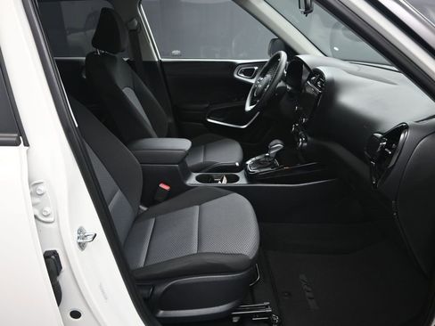 New 2025 Kia Soul S image 36