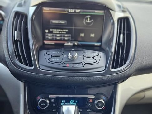 Used 2013 Ford Escape SEL image 10