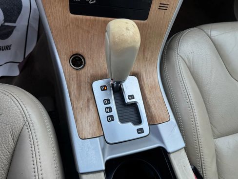 Used 2010 Volvo XC60 3.2 image 32