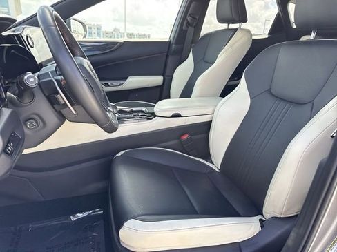 Used 2023 Lexus NX 350 AWD image 11