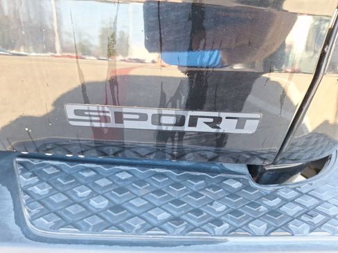 Used 2020 Jeep Gladiator Sport w/ Quick Order Package 24S image 12