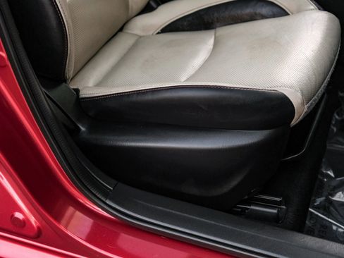 Used 2016 MAZDA MAZDA3 s Grand Touring image 37