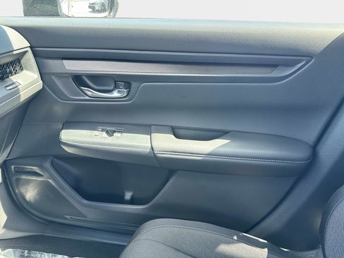 Used 2025 Honda CR-V EX image 23