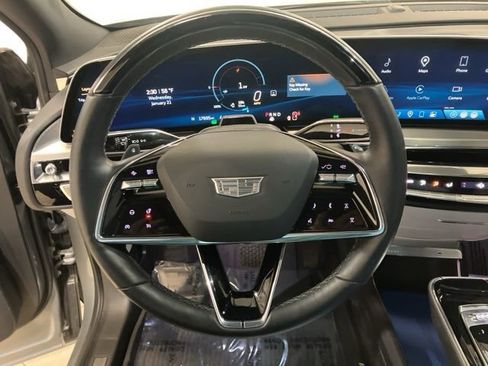 Used 2024 Cadillac Lyriq Sport image 12