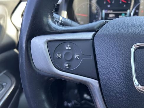 Used 2019 GMC Acadia SLT w/ Black Edition FWD image 19