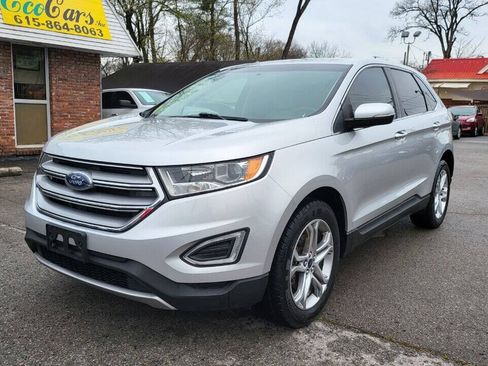 Used 2016 Ford Edge Titanium FWD image 3